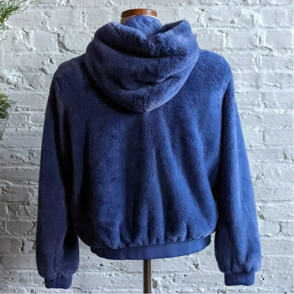 Y2K Blue Faux Fur Jacket Furry Hooded Zip Up Sweatshirt M Velvet Fuzzy Sweater - Picture 2 of 7